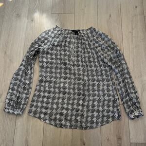 White House Black Market Black and White Geometric 100% Silk Blouse Size 12